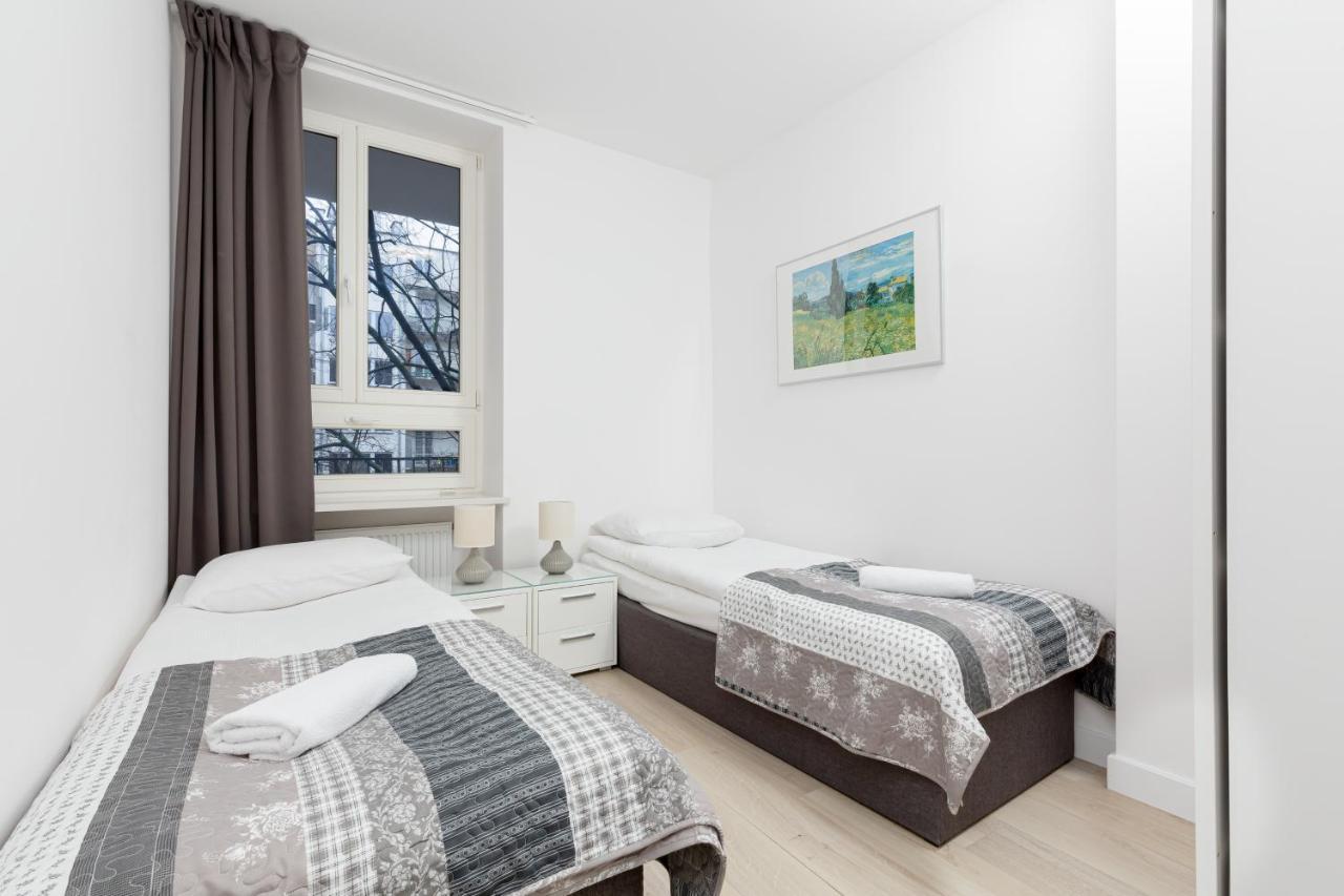 City Center Apartments Hoza By Noclegi Renters Варшава Екстериор снимка