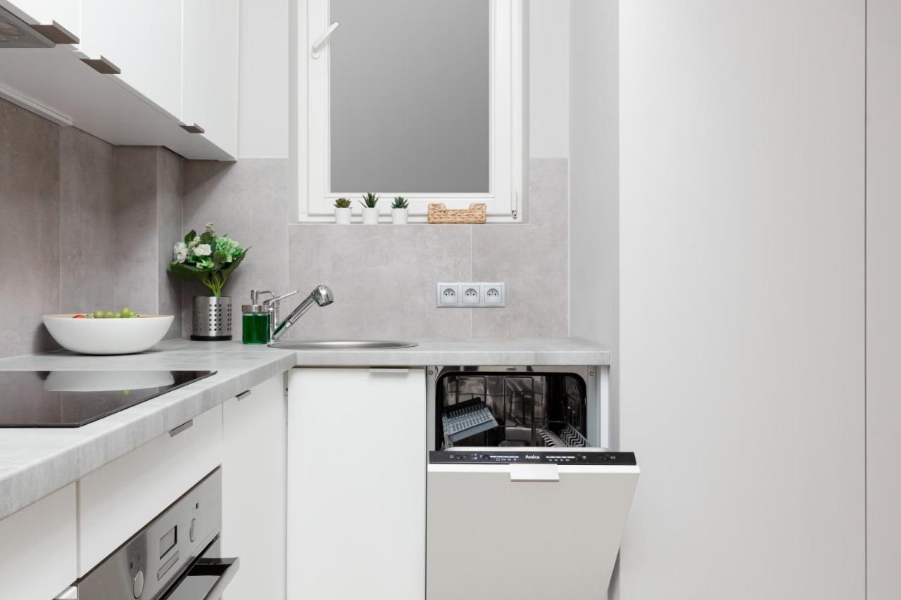 City Center Apartments Hoza By Noclegi Renters Варшава Екстериор снимка