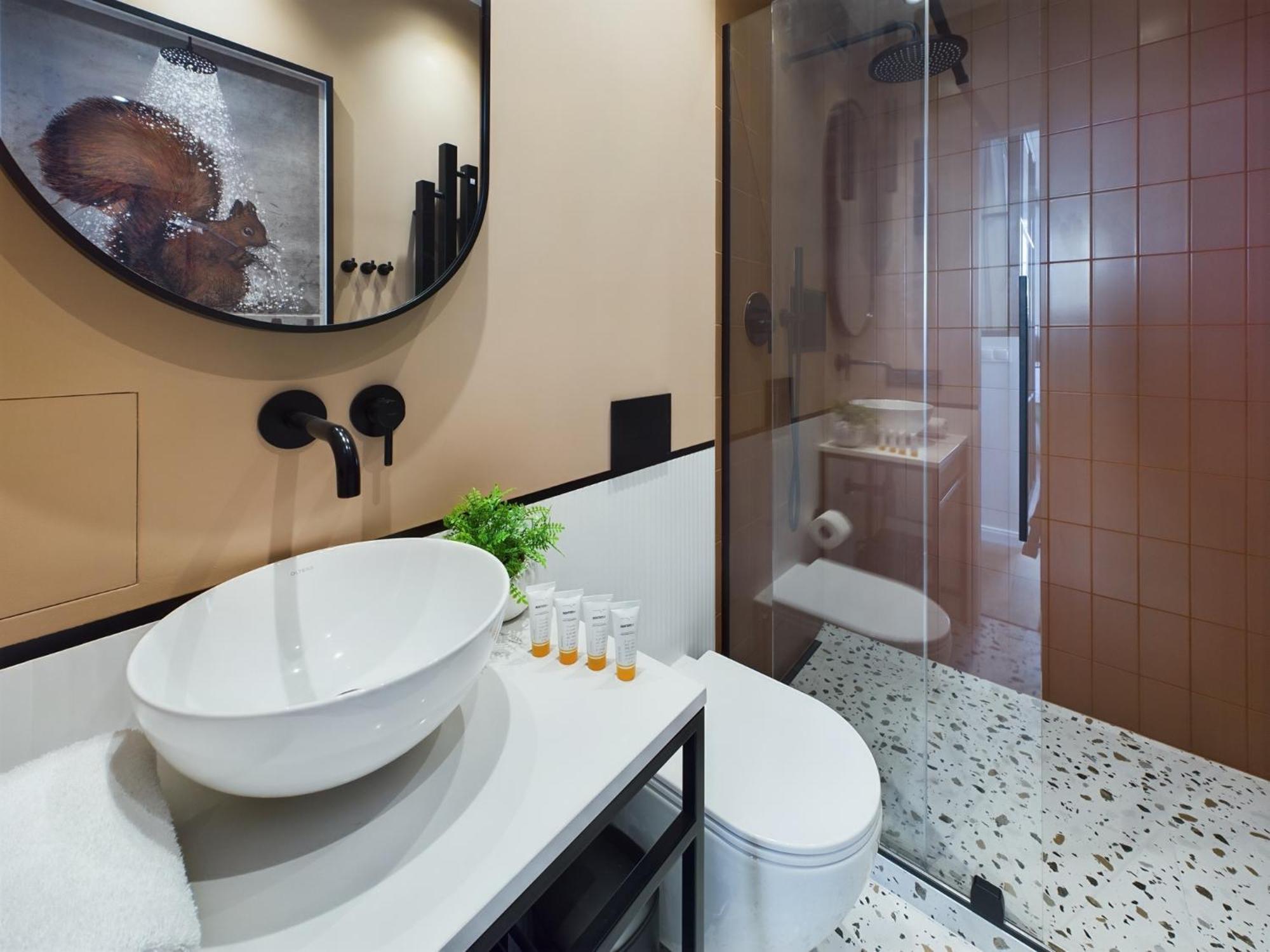 City Center Apartments Hoza By Noclegi Renters Варшава Екстериор снимка