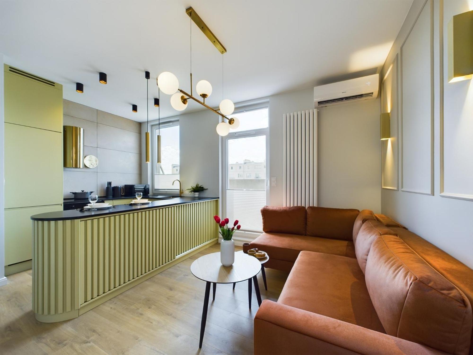 City Center Apartments Hoza By Noclegi Renters Варшава Екстериор снимка