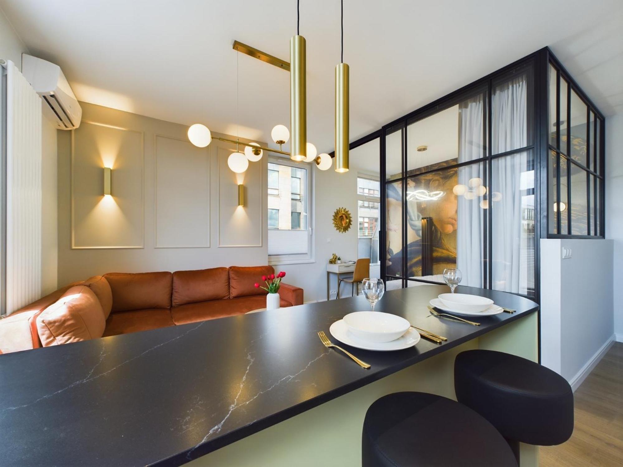 City Center Apartments Hoza By Noclegi Renters Варшава Екстериор снимка